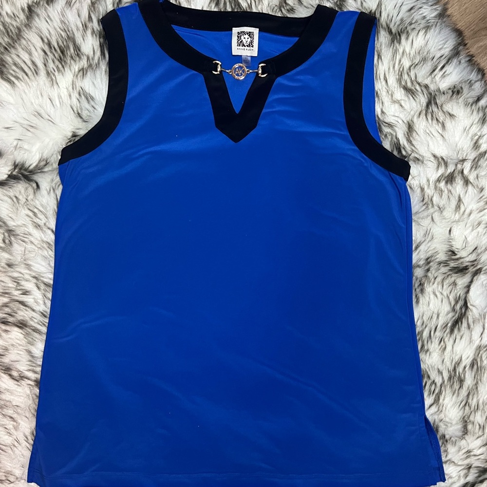 5 for $20 🌹 Ann Klein Women’s sleeveless top SP